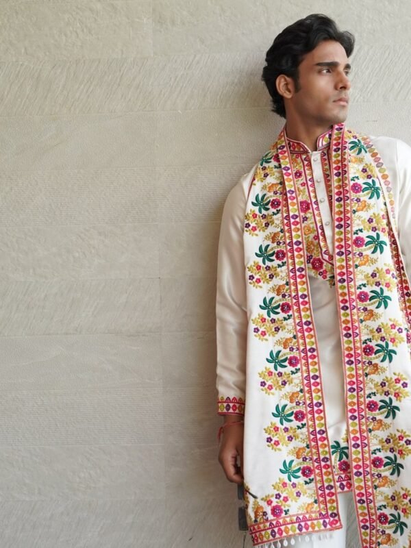 Floral Stole Kurta Set